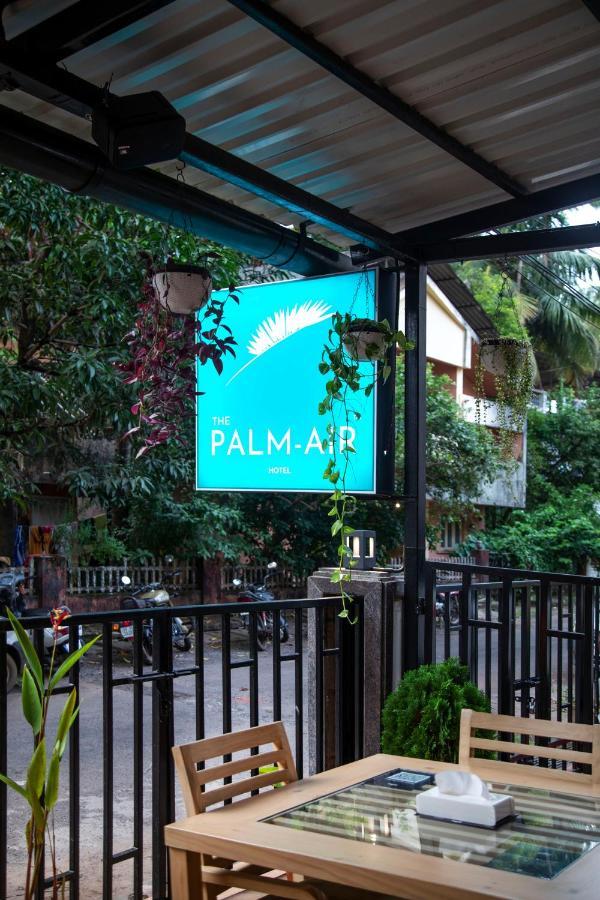 The Palm Air Hotel パナジ エクステリア 写真